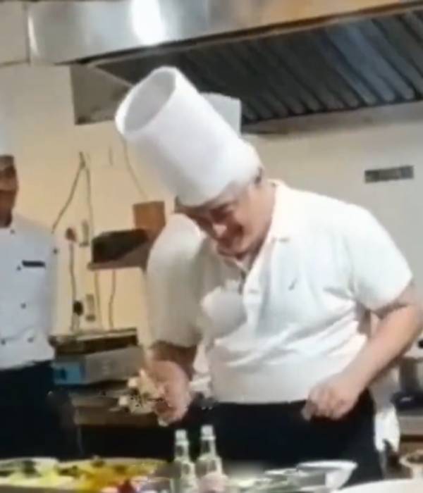 Actor Ajith Kumar Cooking Video Is Gone Trend on Social Media Actor Ajith Kumar Cooking Video Is Gone Trend on Social Media