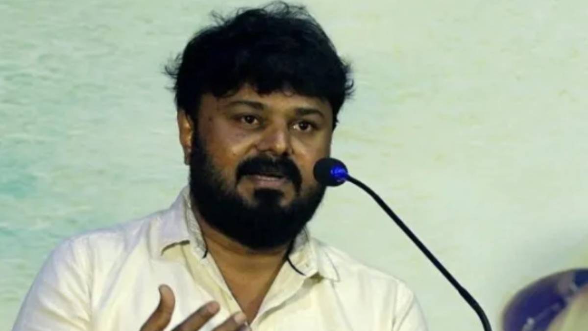 Director V.Z.Durai Opens Up About Ajith And Nic Arts Chakravarthy 