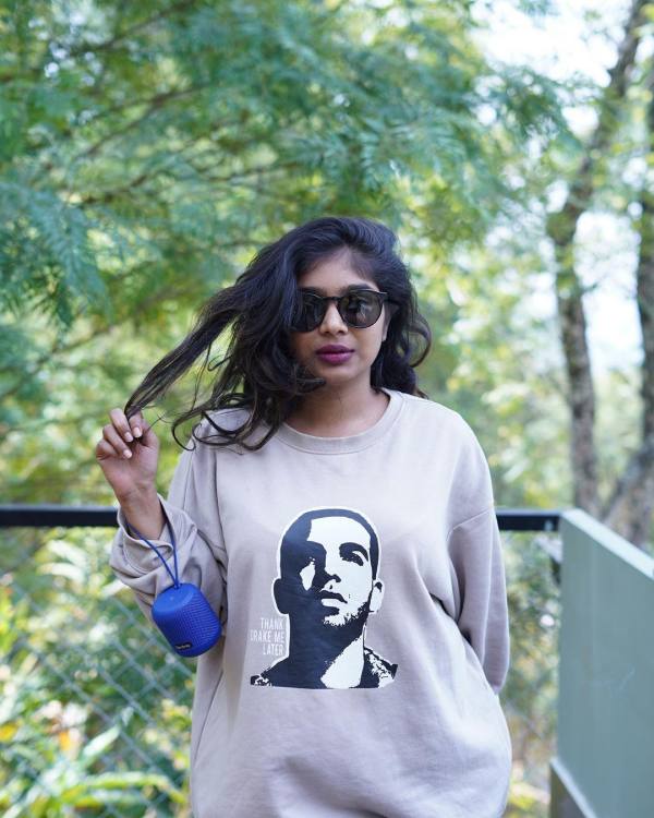 VJ Parvathy upsets over fans dont believe her age and call her as aunty 