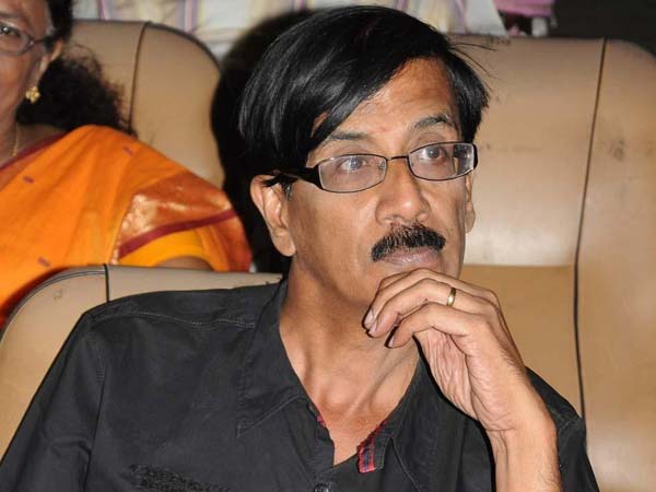  Manobala Passed Away - he had last interviewed actress Kovai Sarala for his waste paper youtube channel 