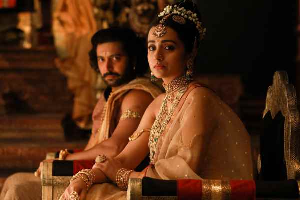 Ponniyin Selvan 2 Total Collection: Ponniyin Selvan 2 originally collected Rs 320 crores worldwide Ponniyin Selvan 2 Total Collection: Ponniyin Selvan 2 originally collected Rs 320 crores worldwide