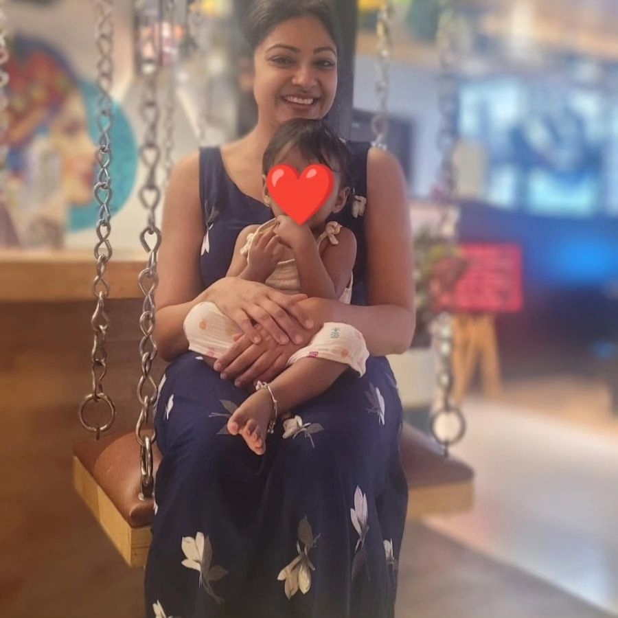 virumandi Heroine abhirami adopted a girl child virumandi Heroine abhirami adopted a girl child