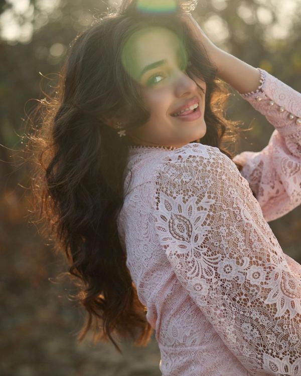 Actress krithi shettys salary for custody movie 