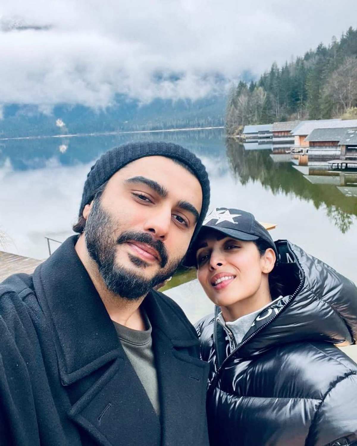  Malaika Arora Shares arjun kapoors Nude Photo 