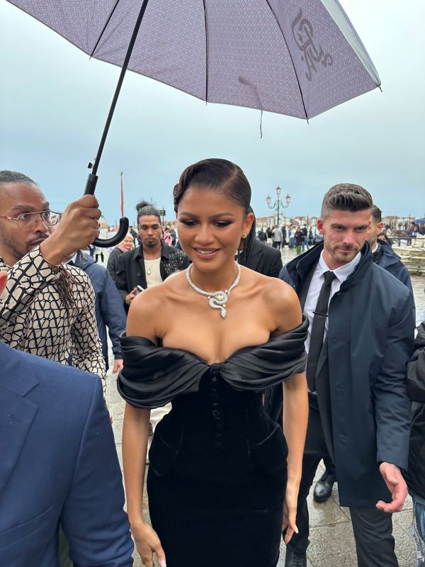 Priyanka Chopra and Zendaya looks elegant in Venice Bulgari Festival Priyanka Chopra and Zendaya looks elegant in Venice Bulgari Festival