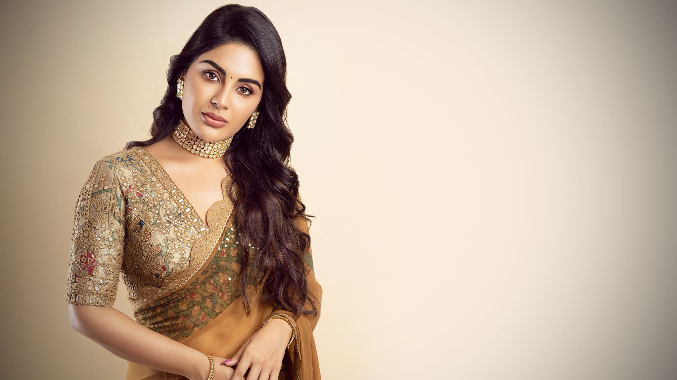 Actor shine tom chacko Criticized samyuktha menon 