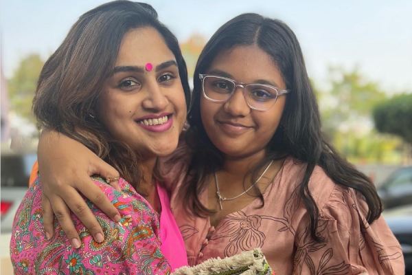 Vanitha Vijayakumar celebrates her second daughters 14th birthday and shares pics 