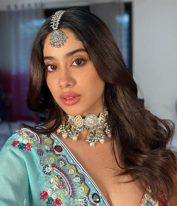 Janhvi Kapoor shares peacock photo in her latest Instagram post 