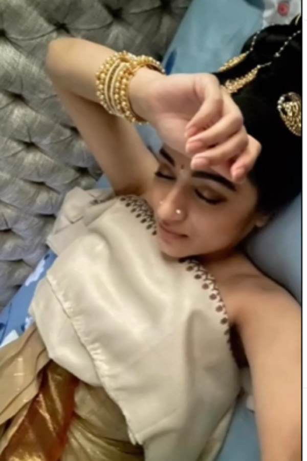 Actress Trisha shared PS2 movie making video with lots of happiness Actress Trisha shared PS2 movie making video with lots of happiness