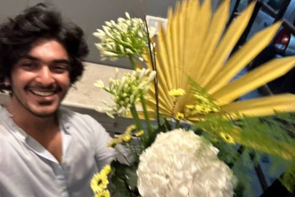 Chiyaan Vikram sends a cute gift to Young Aditha Karikalan actor Nejamave Santhosh Chiyaan Vikram sends a cute gift to Young Aditha Karikalan actor Nejamave Santhosh