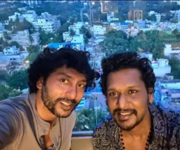 Director Lokesh kanagaraj joins RJ Balajis Singapore saloon movie as a guest appearance 