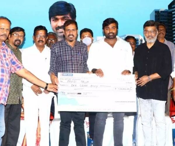 Vijay Sethupathi Helped to Fefsi workers 