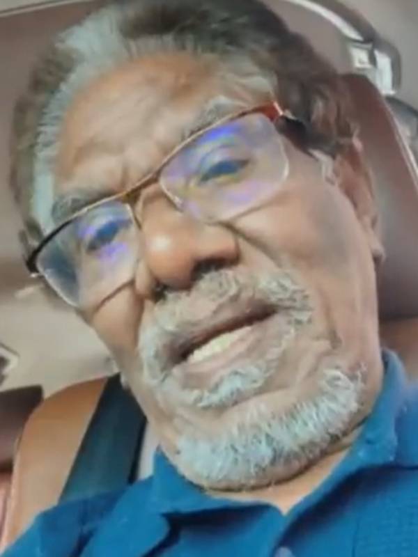 Bharathiraja Gave his Condolence for Manobala Death Bharathiraja Gave his Condolence for Manobala Death