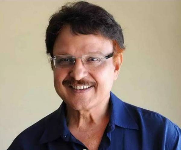 Sarath Babu body came to Chennai for Funeral and fans expected Rajinikanth will arrive soon