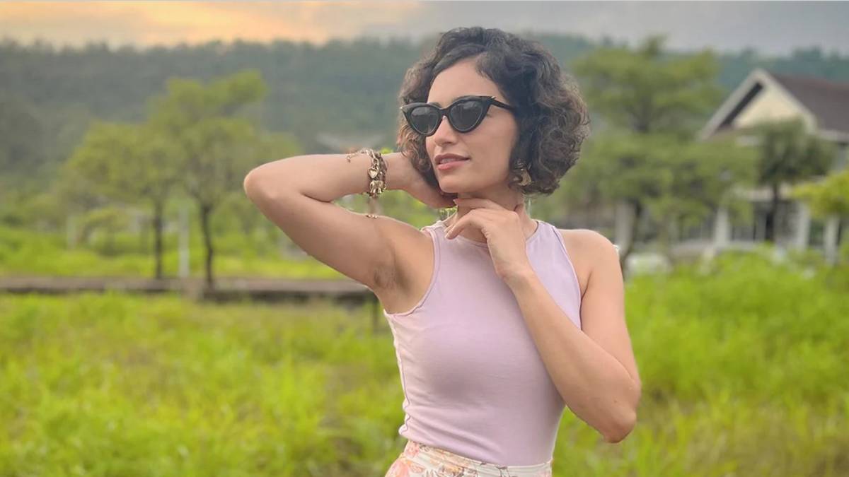 sarabhai vs sarabhai actress vaibhavi upadhyay dies in road accident sarabhai vs sarabhai actress vaibhavi upadhyay dies in road accident