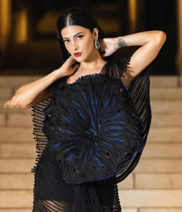 cinema actress shruti haasan in cannes film festival