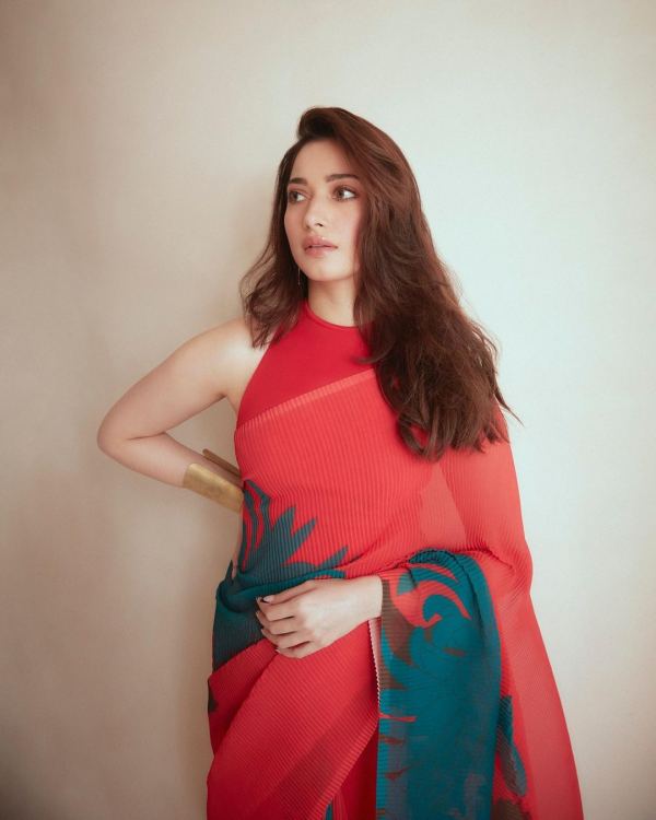  Tamannaah explains about she asking 5 crores for one song 