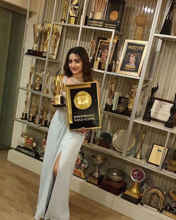 Trisha turns 40 today, here we look about her luxurious life and net worth details 
