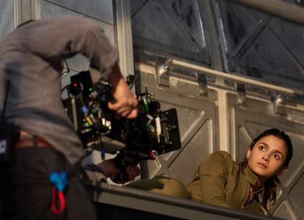 Alia Bhatt turns ruthless villian in her Hollywood debut movie Heart of Stone Alia Bhatt turns ruthless villian in her Hollywood debut movie Heart of Stone