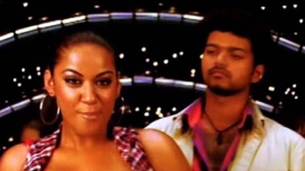 Mumait Khan struggles her career after facing so many controversies Mumait Khan struggles her career after facing so many controversies