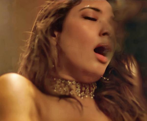 Tamannaah Bhatia erotica bed scenes trending in social media 