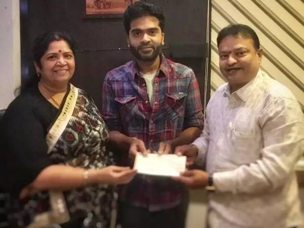 Ishari Ganesh angry on Silambarasan TR for forging agreement 