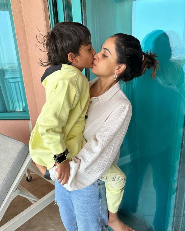 Genelia Deshmukh gets slammed for giving lip kisses to her son Genelia Deshmukh gets slammed for giving lip kisses to her son