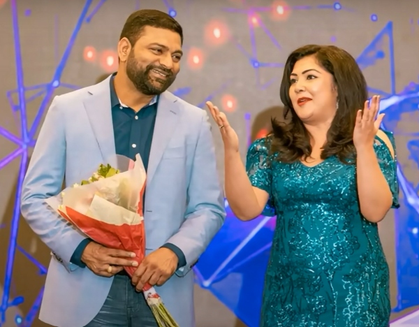 Vettaiyaadu Vilaiyaadu heroine Kamalinee Mukherjee latest look shocks fans Vettaiyaadu Vilaiyaadu heroine Kamalinee Mukherjee latest look shocks fans