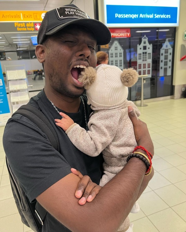 Priya Fathers day wishes to atlee 