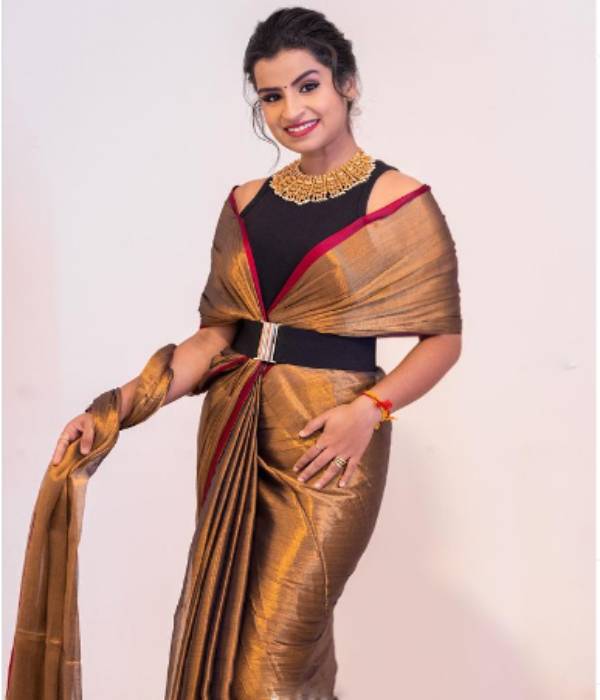 Vijay tv fame sivaangi modern look photoshoot