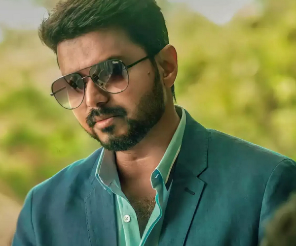 Happy Birthday Vijay.. Vijay is celebrating his 49th birthday today 