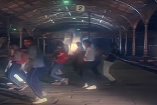  Michael Jackson: 5 Best Tamil Songs Choreographed by Prabhu Deva in Michael Jackson Style
