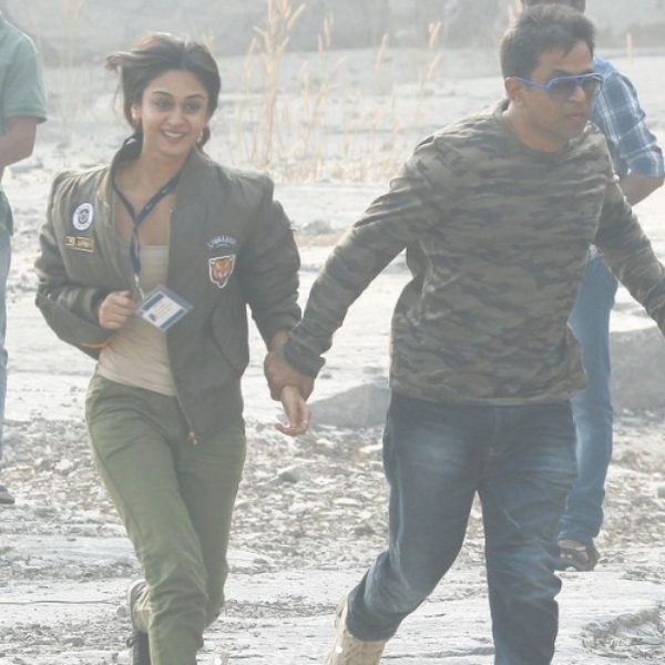 Action king Arjuns daughter Aishwarya arjun love story Action