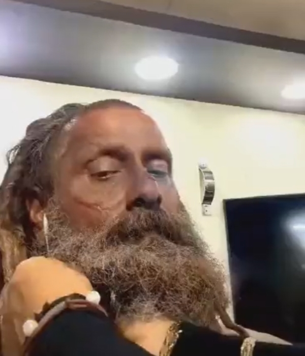 Actor Chiyaan Vikram shared thangalaan movie shooting spot photos