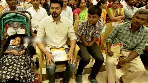 Handicapped student emotional interview about thalapathy vijay