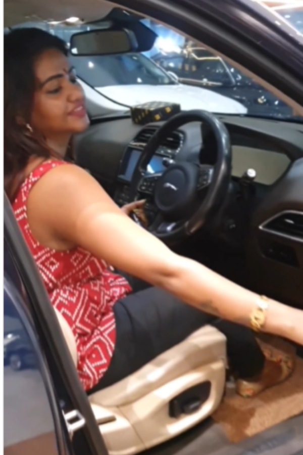 Shalu Shamu shares first time driving Jaguar Car video 