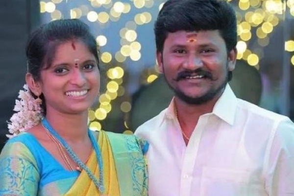  Singer Rajalakshmi Senthil reveals about their debit struggles 