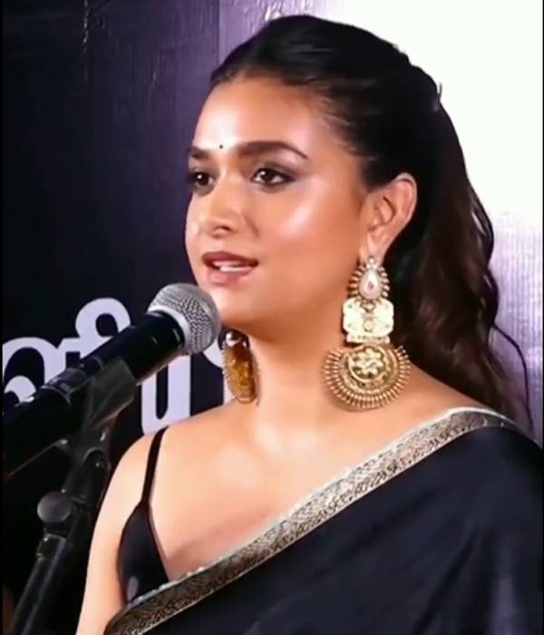 Keerthy Suresh gets angry with the reporters over the marriage question 