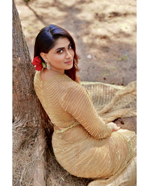 Bigg Boss Shivani Narayanan celebrates one year of her Kollywood entry via Vikram 