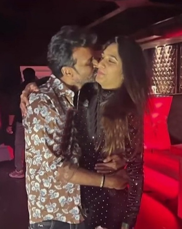 Actress surekha vani with boy friend leak on social media