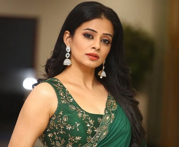priyamani will never act to kiss and bedroom scenes on screen 
