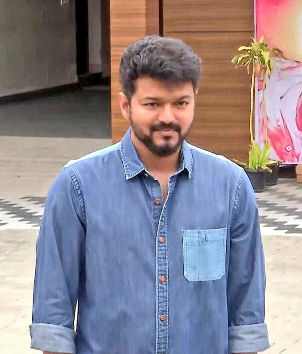 Vijays new look for Thalapathy 68 reveals in today political meet Vijays new look for Thalapathy 68 reveals in today political meet