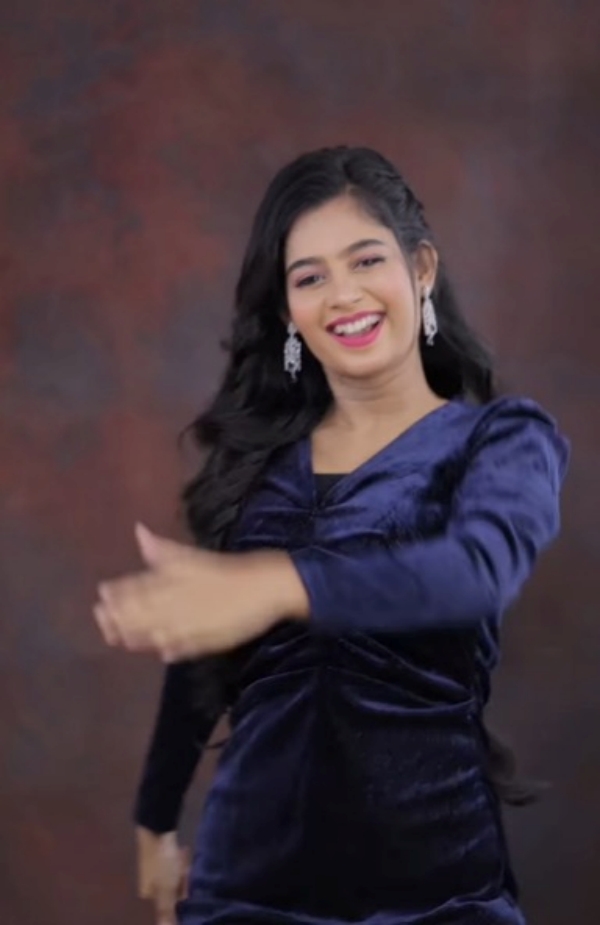 Bigg Boss Janany gets trolled for her latest Jailer Kaavaala reels 