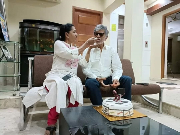 SA Chandrasekhar celebrated his birthday without his son Vijay SA Chandrasekhar celebrated his birthday without his son Vijay