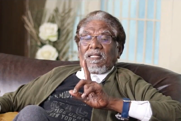 Director Bharathiraja shares the climax scene of Sivappu Rojakkal mvoie and hails Kamal haasan 