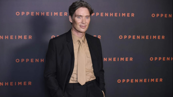 Cilian Murphy reads Bhaghavat Gita for acting in Oppenheimer 