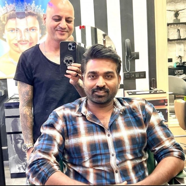 Vijay Sethupathi: Actor Vijay Sethupathis latest photo trending on Social Media Vijay Sethupathi: Actor Vijay Sethupathis latest photo trending on Social Media