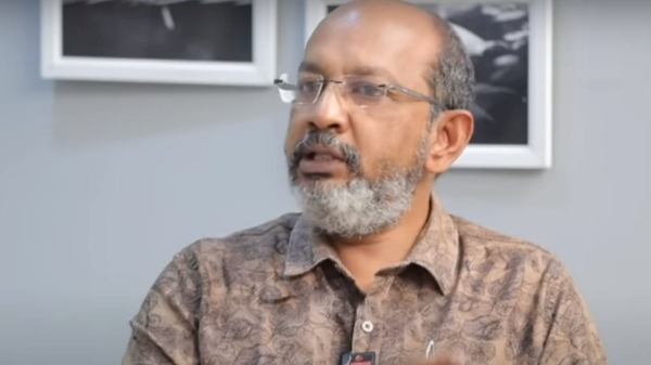 Cheyyaru Balu Shares about Actress Manisha Koiralas Another Side 