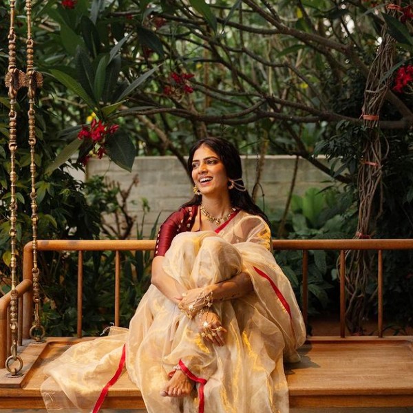 thangalaan Heroine Malavika Mohanan latest photoshoot