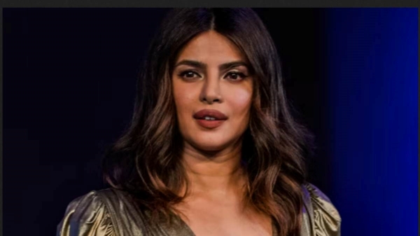 Hollywood actress priyanka chopra net worth